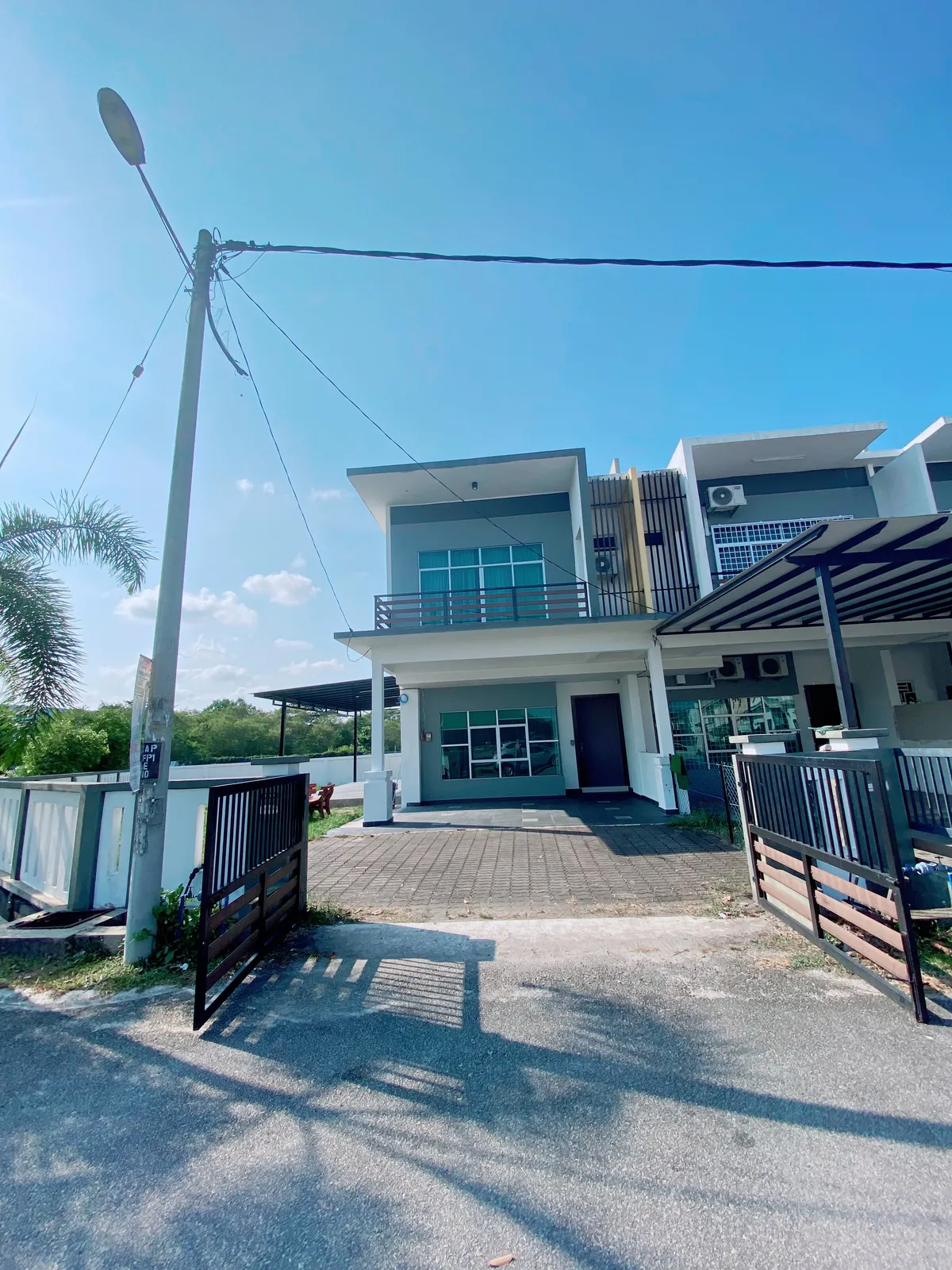 Ruangan parking luas dekat airport Kuala Terengganu